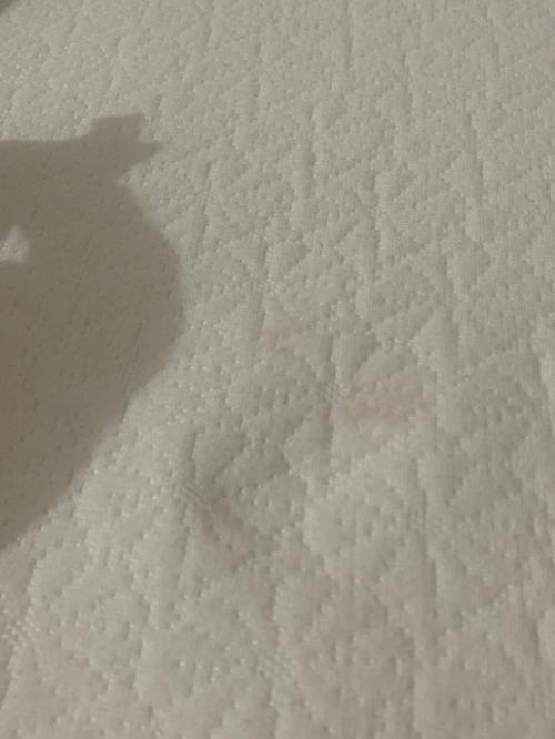 遮盖血痕化妆品推荐,遮住疤痕的化妆品-第2张图片-美妆 遮盖血痕化妆品推荐,遮住疤痕的化妆品-第2张图片-美妆
