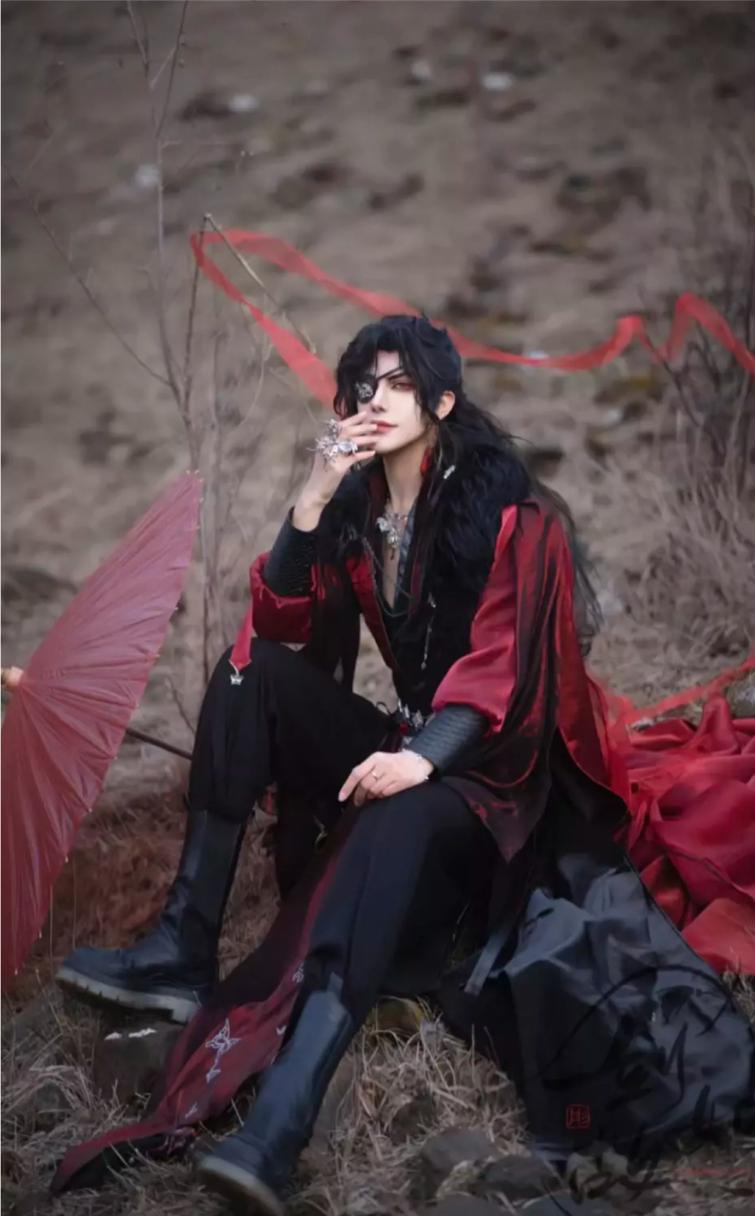 新手花城cos化妆教程(新手花城cos化妆教程图片)-第2张图片-美妆 新手花城cos化妆教程(新手花城cos化妆教程图片)-第2张图片-美妆