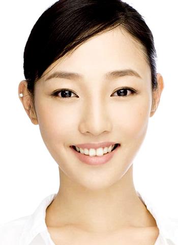 上班族淡妆化妆教程(上班化淡妆的重要性)-第6张图片-美妆 上班族淡妆化妆教程(上班化淡妆的重要性)-第6张图片-美妆