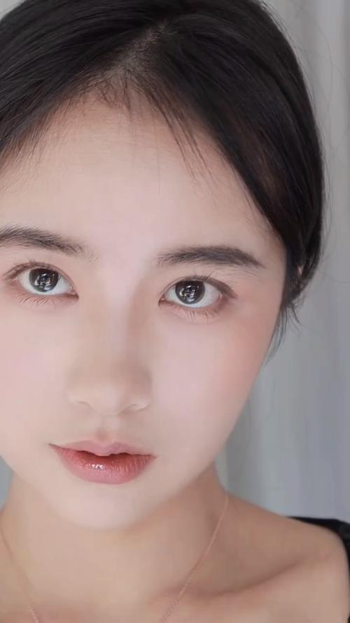 韩妆教程日常化妆淡妆（韩系淡妆步骤教程）-第3张图片-美妆