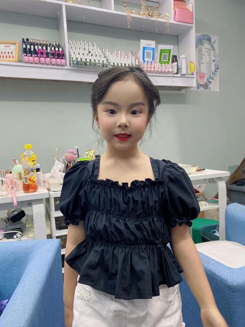 宝宝跳舞淡妆怎么化妆教程(宝宝舞蹈化妆教程视频)-第4张图片-美妆 宝宝跳舞淡妆怎么化妆教程(宝宝舞蹈化妆教程视频)-第4张图片-美妆