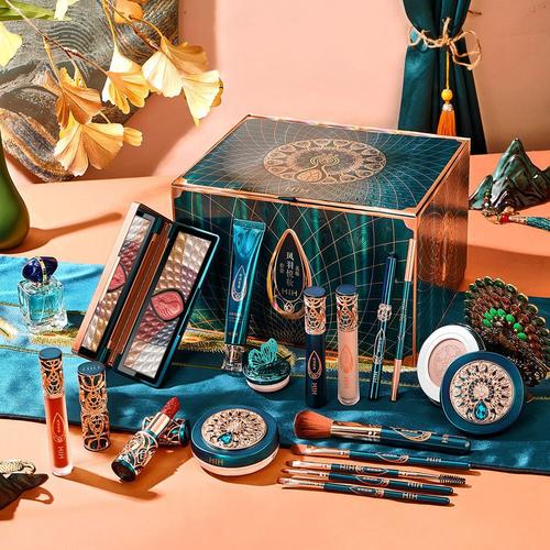 高级淡妆化妆品推荐女生用(女士高端化妆品牌排名)-第1张图片-美妆 高级淡妆化妆品推荐女生用(女士高端化妆品牌排名)-第1张图片-美妆