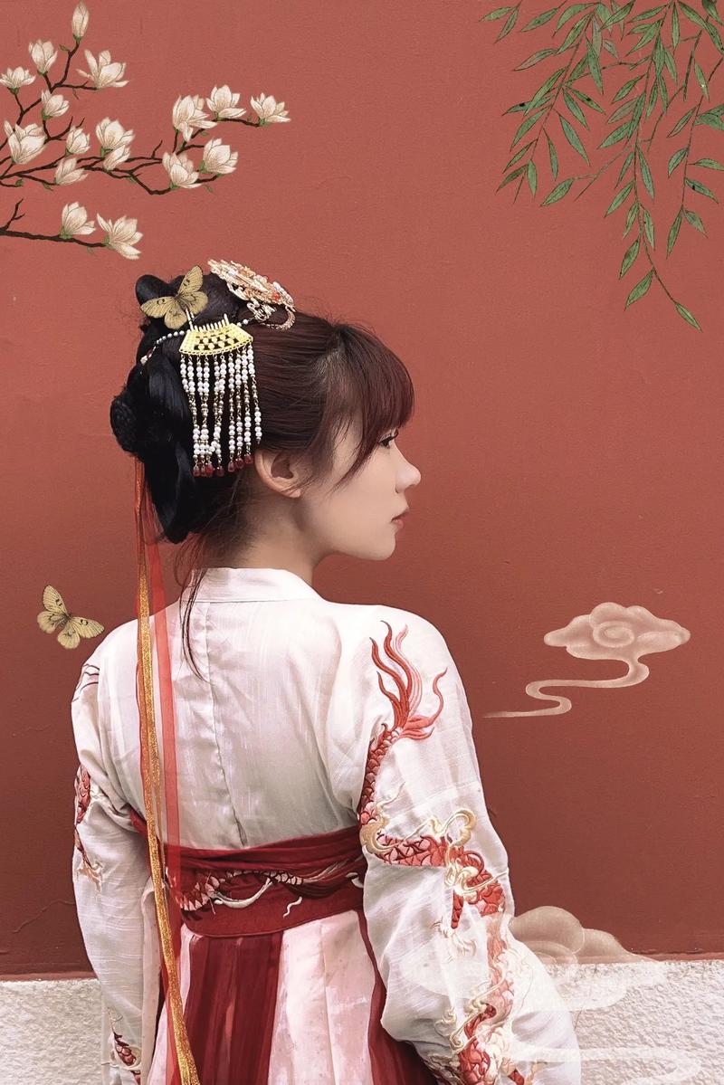 汉服新手化妆教程推荐(汉服怎么化妆好看)-第6张图片-美妆 汉服新手化妆教程推荐(汉服怎么化妆好看)-第6张图片-美妆