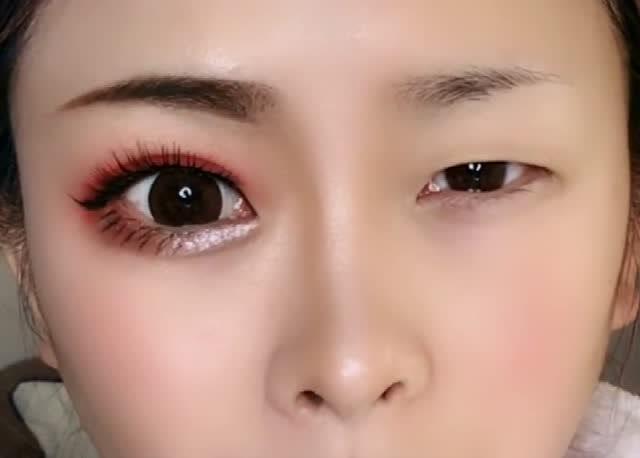 新手脸大眼小化妆教程（小眼画大眼妆）-第2张图片-美妆