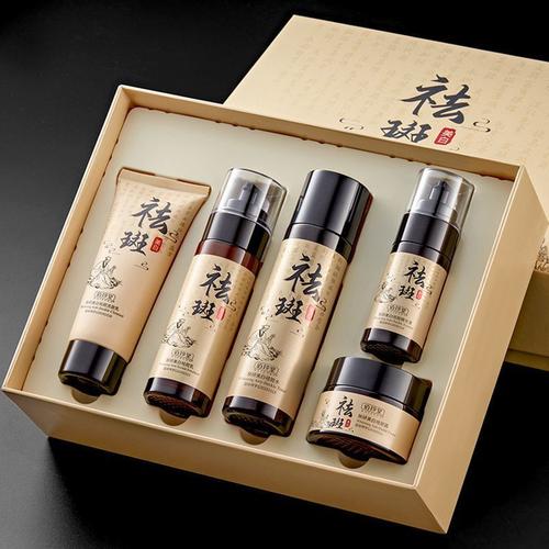 化妆品老年人专用推荐,化妆品老年人专用推荐使用-第6张图片-美妆 化妆品老年人专用推荐,化妆品老年人专用推荐使用-第6张图片-美妆