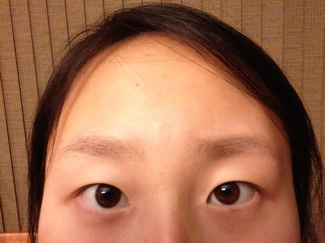 内双上班化妆淡妆教程,内双怎么化妆成外双-第5张图片-美妆 内双上班化妆淡妆教程,内双怎么化妆成外双-第5张图片-美妆