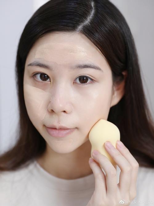 适合夏天油脸化妆品推荐（适合夏天油脸化妆品推荐女士）-第1张图片-美妆