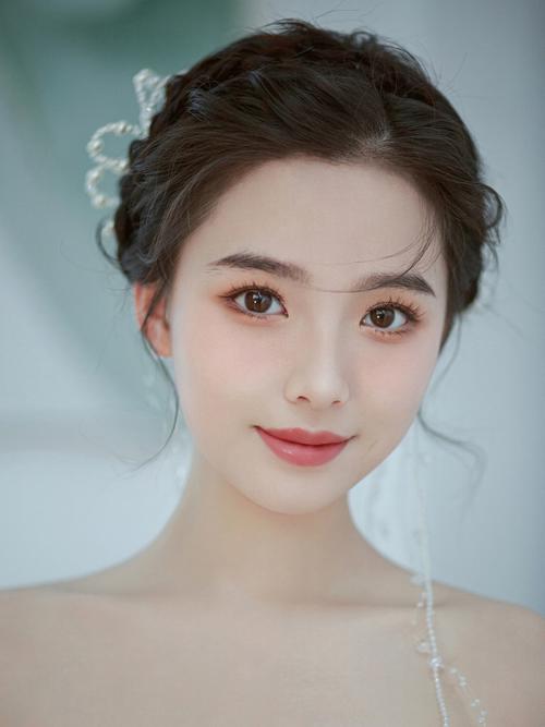 新手化妆甜美系教程,新手化妆 教程-第4张图片-美妆 新手化妆甜美系教程,新手化妆 教程-第4张图片-美妆