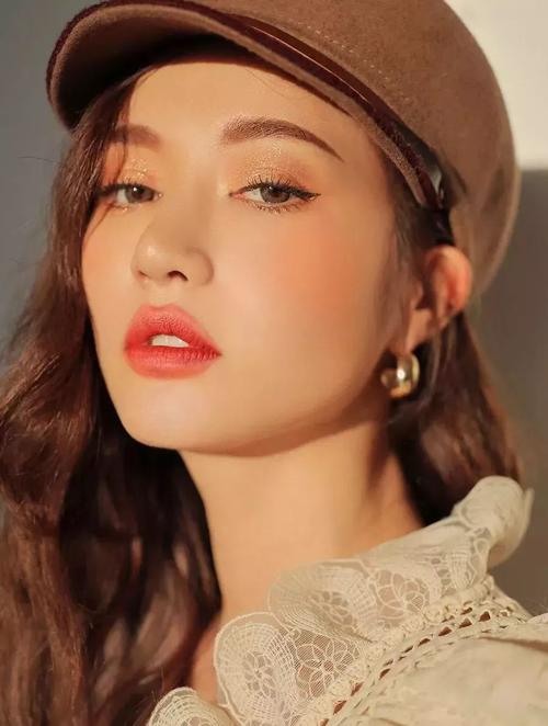 通勤化妆品推荐大牌女(通勤妆化妆步骤)-第2张图片-美妆 通勤化妆品推荐大牌女(通勤妆化妆步骤)-第2张图片-美妆