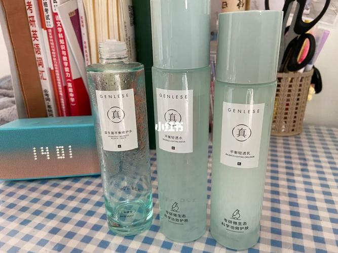 中性皮化妆品推荐平价学生党(中性皮肤适合什么护肤品学生)-第4张图片-美妆 中性皮化妆品推荐平价学生党(中性皮肤适合什么护肤品学生)-第4张图片-美妆