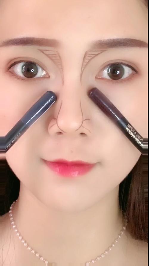 新手化妆鼻影棒教程,新手化妆鼻影棒教程图片-第4张图片-美妆 新手化妆鼻影棒教程,新手化妆鼻影棒教程图片-第4张图片-美妆