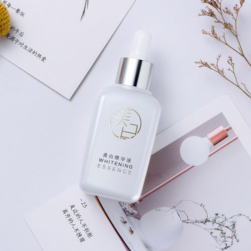 显白遮脸的化妆品推荐女,比较显白-第4张图片-美妆 显白遮脸的化妆品推荐女,比较显白-第4张图片-美妆