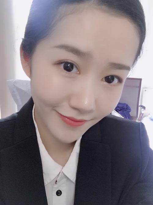 面试男生淡妆化妆教程,男生面试化妆好不好-第2张图片-美妆