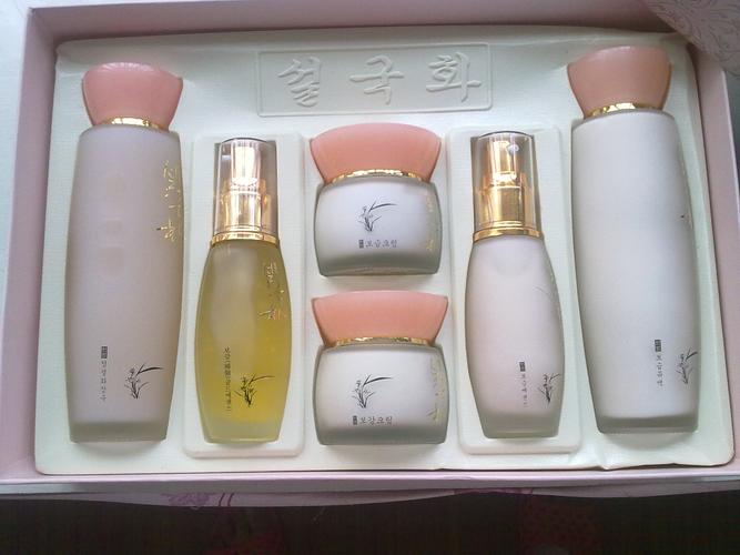 旅行用化妆品推荐大牌(化妆品旅行套装哪个牌子好)-第4张图片-美妆 旅行用化妆品推荐大牌(化妆品旅行套装哪个牌子好)-第4张图片-美妆