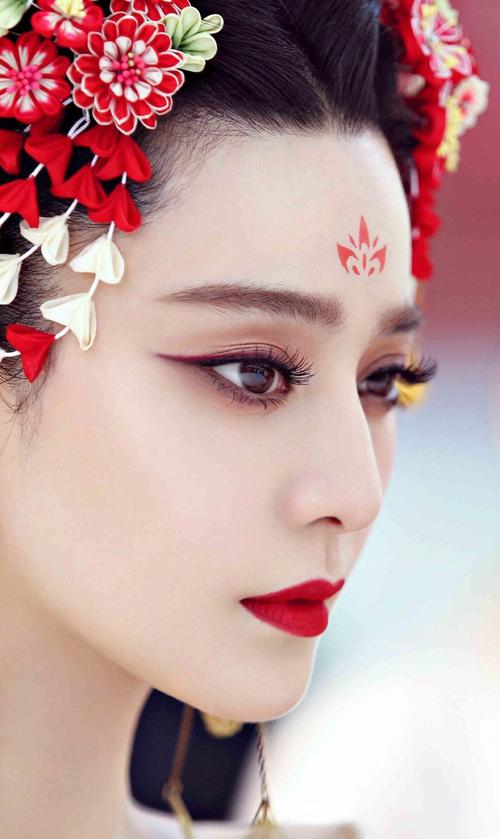 古装女化妆教程淡妆(古装女化妆教程淡妆图片)-第4张图片-美妆 古装女化妆教程淡妆(古装女化妆教程淡妆图片)-第4张图片-美妆