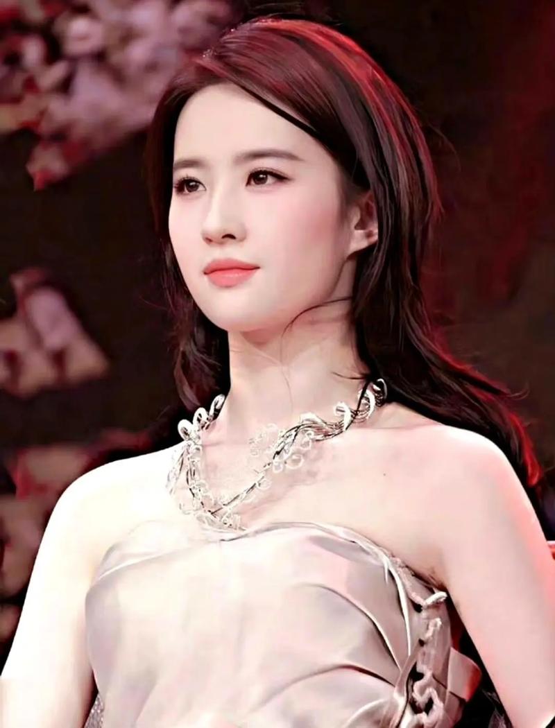 古装女化妆教程淡妆(古装女化妆教程淡妆图片)-第6张图片-美妆 古装女化妆教程淡妆(古装女化妆教程淡妆图片)-第6张图片-美妆