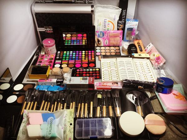 cos化妆品推荐胶棒(coser化妆品推荐)-第1张图片-美妆 cos化妆品推荐胶棒(coser化妆品推荐)-第1张图片-美妆