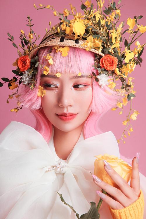 新手coser化妆教程,cos化妆新手必备化妆品-第1张图片-美妆