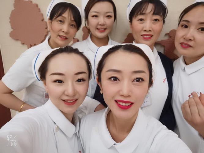 护士化妆教程淡妆教学(护士妆容步骤)-第3张图片-美妆 护士化妆教程淡妆教学(护士妆容步骤)-第3张图片-美妆