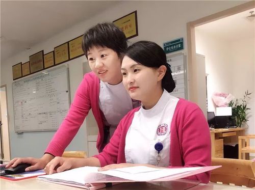 护士化妆教程淡妆教学(护士妆容步骤)-第4张图片-美妆 护士化妆教程淡妆教学(护士妆容步骤)-第4张图片-美妆