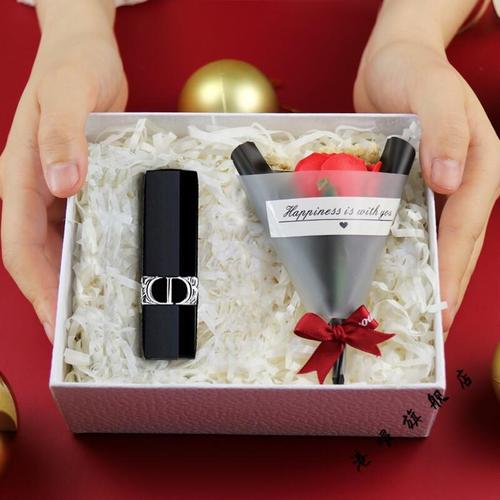 化妆品生日礼物推荐女生,生日礼物 化妆品-第8张图片-美妆 化妆品生日礼物推荐女生,生日礼物 化妆品-第8张图片-美妆
