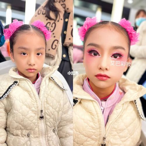 化妆教程大人淡妆,大人化妆怎么画-第5张图片-美妆 化妆教程大人淡妆,大人化妆怎么画-第5张图片-美妆