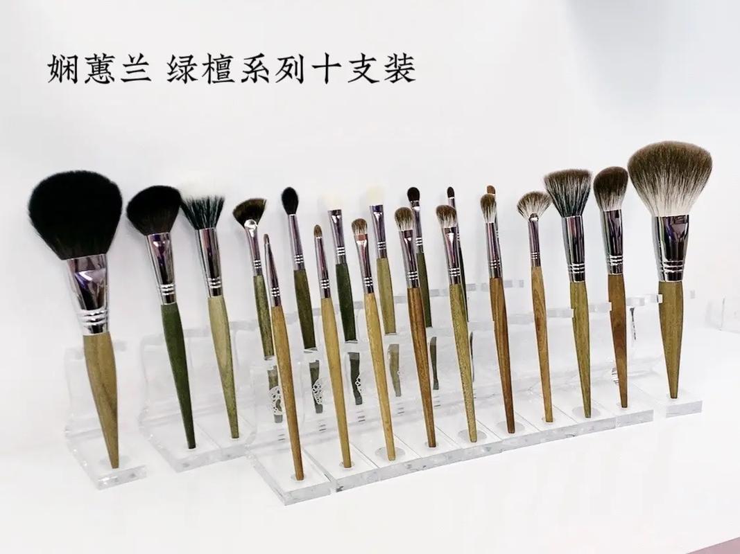 护肤化妆品推荐刷子,化妆用的刷子什么牌子好-第2张图片-美妆