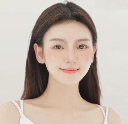 新手化妆教程粉膏（粉膏上妆手法）-第1张图片-美妆
