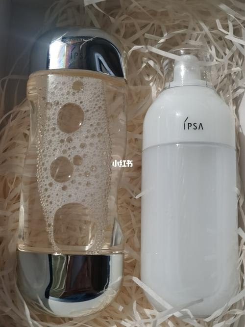 女生化妆品推荐小红书（女生必买化妆品牌清单）-第6张图片-美妆