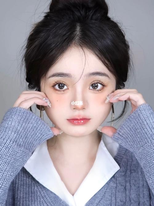 冬季化妆教程学生党新手,冬季日常妆-第1张图片-美妆 冬季化妆教程学生党新手,冬季日常妆-第1张图片-美妆