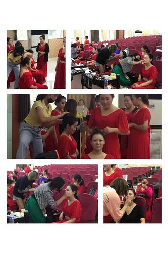 幼儿合唱化妆淡妆教程,合唱化妆视频-第5张图片-美妆 幼儿合唱化妆淡妆教程,合唱化妆视频-第5张图片-美妆