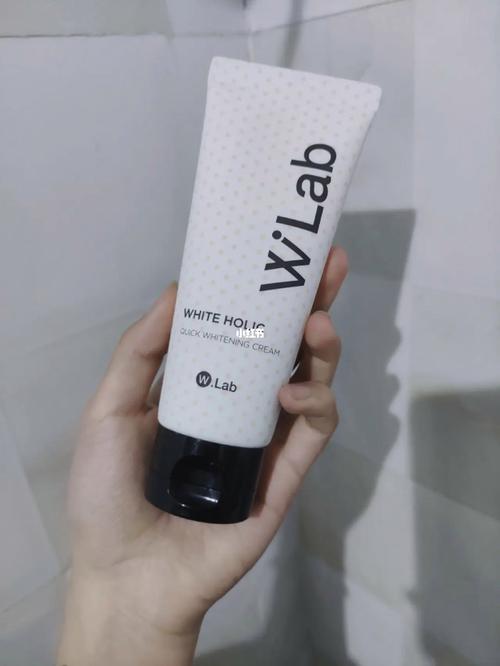 化妆品素颜推荐平价好用,素颜女神化妆品-第4张图片-美妆 化妆品素颜推荐平价好用,素颜女神化妆品-第4张图片-美妆