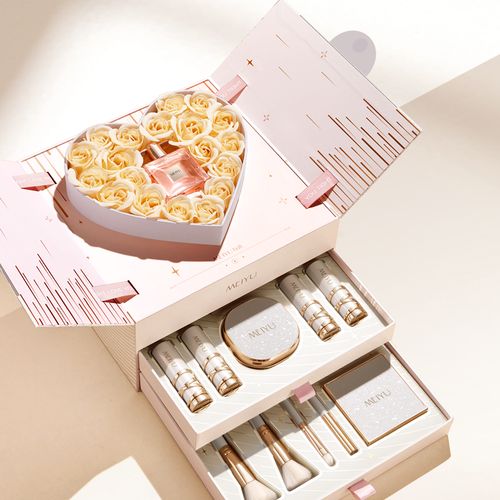 适合买给闺蜜的化妆品推荐(适合闺蜜用的东西)-第5张图片-美妆 适合买给闺蜜的化妆品推荐(适合闺蜜用的东西)-第5张图片-美妆
