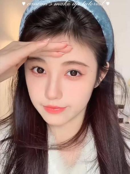 帅气女生化妆教程淡妆,帅气女生化妆教程淡妆-第2张图片-美妆