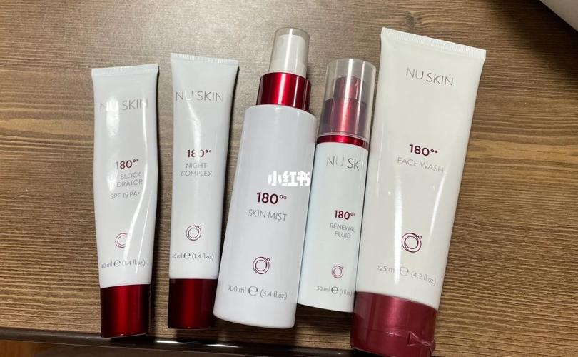 简装化妆品套装推荐女款（简装化妆品套装推荐女款）-第6张图片-美妆