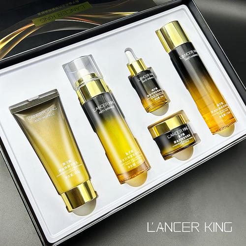 化妆品推荐油皮干皮(油皮化妆水推荐平价)-第8张图片-美妆 化妆品推荐油皮干皮(油皮化妆水推荐平价)-第8张图片-美妆