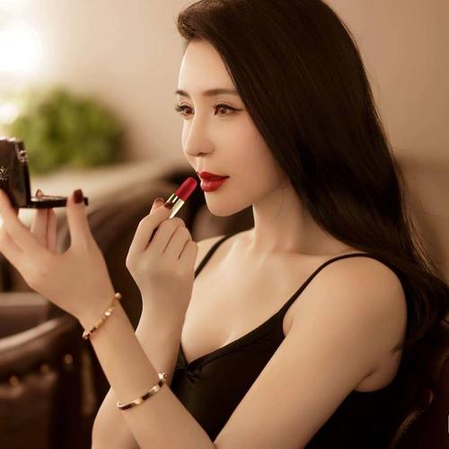 进口化妆品美妆博主推荐,进口美妆货源-第2张图片-美妆 进口化妆品美妆博主推荐,进口美妆货源-第2张图片-美妆