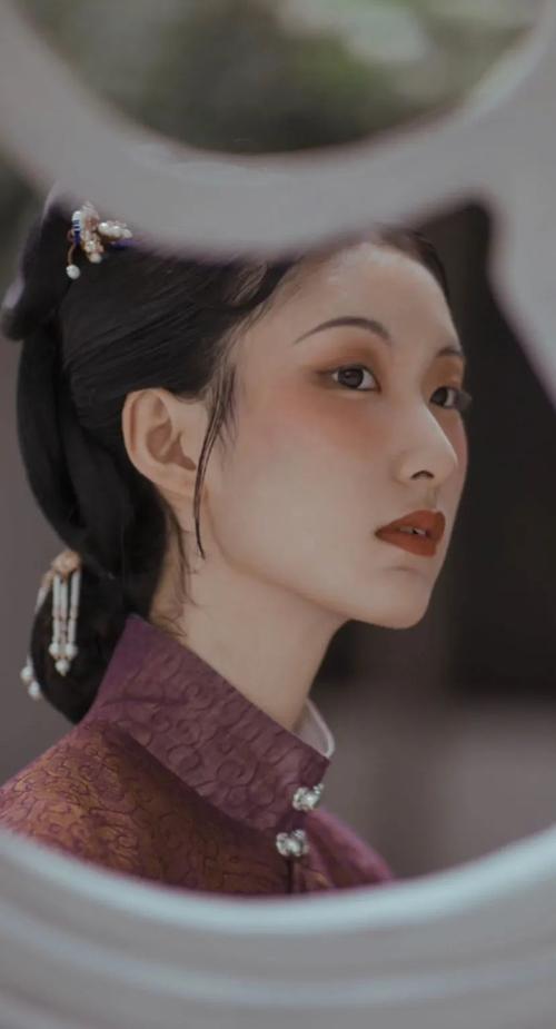 化妆教程古代淡妆,简单的古代妆怎么画-第3张图片-美妆 化妆教程古代淡妆,简单的古代妆怎么画-第3张图片-美妆