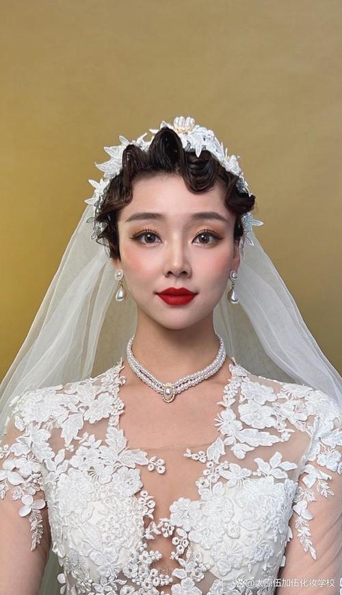 男化妆师淡妆教程(男化妆师化妆视频)-第7张图片-美妆 男化妆师淡妆教程(男化妆师化妆视频)-第7张图片-美妆