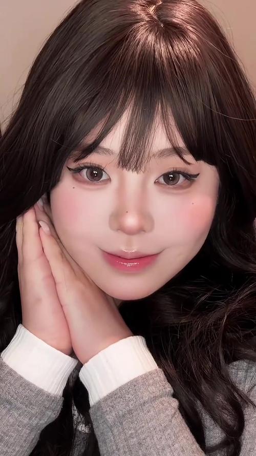 怎么护肤化妆新手教程,如何护肤化妆-第7张图片-美妆