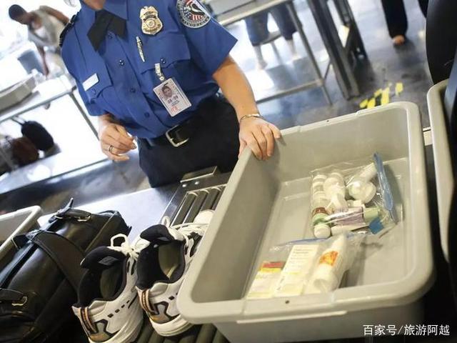化妆新手化妆品开箱教程（化妆品开装后能用多久）-第5张图片-美妆
