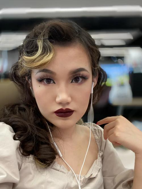 淡颜新手化妆教程(淡妆化妆教程)-第3张图片-美妆 淡颜新手化妆教程(淡妆化妆教程)-第3张图片-美妆