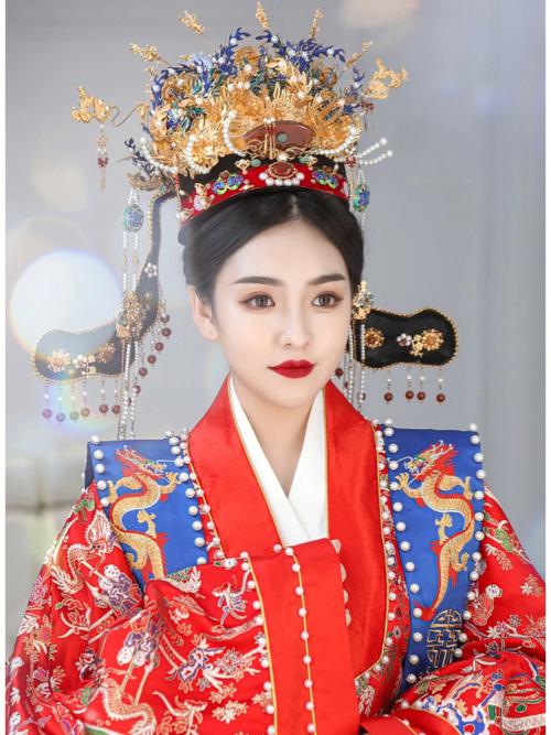 穿汉服化妆教程淡妆(穿汉服化什么妆好看)-第5张图片-美妆 穿汉服化妆教程淡妆(穿汉服化什么妆好看)-第5张图片-美妆